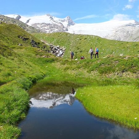 Gaestehaus Tauernhaus Matrei in Osttirol Luaran gambar