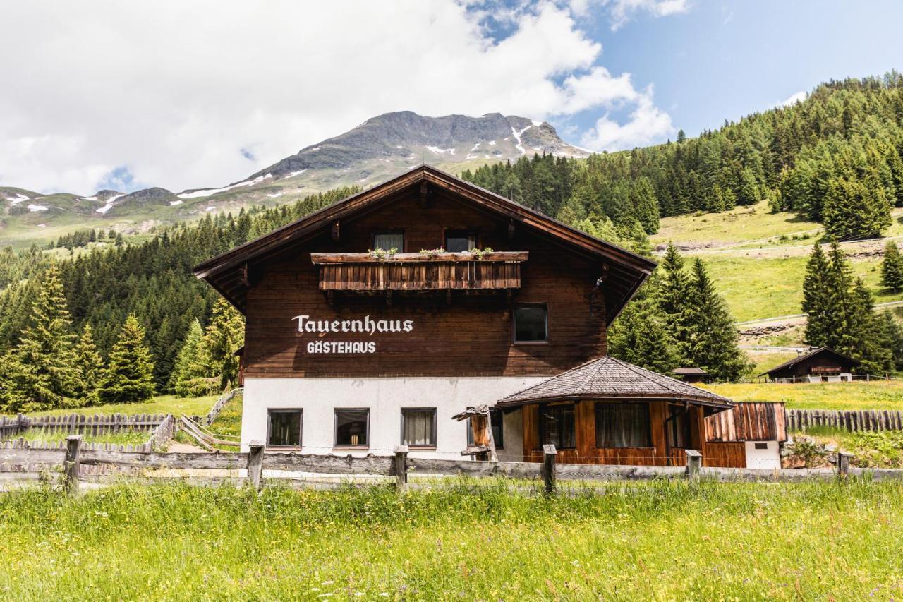 Gaestehaus Tauernhaus Matrei in Osttirol Luaran gambar
