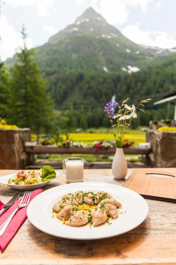 Gaestehaus Tauernhaus Matrei in Osttirol Luaran gambar